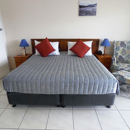 Airlie Court Units Aparthotel Airlie Beach Exteriör bild